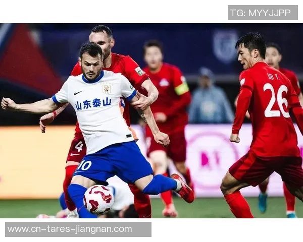 泰山众将欣喜从0比1到3比1:强队的见识还没有丢掉